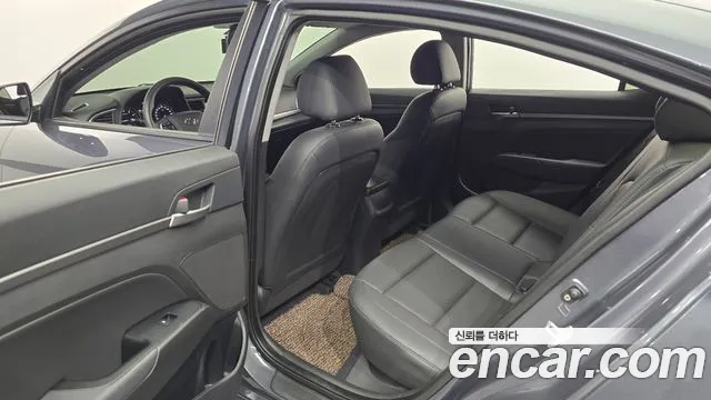 Hyundai Avante AD id 2504390 из Кореи 2