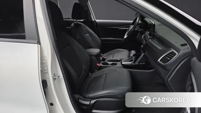 Kia Seltos 2021 Белый из Кореи, фото 2