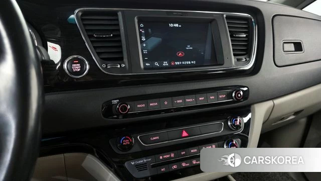 Kia The New Carnival 2018 Белый из Кореи, фото 2