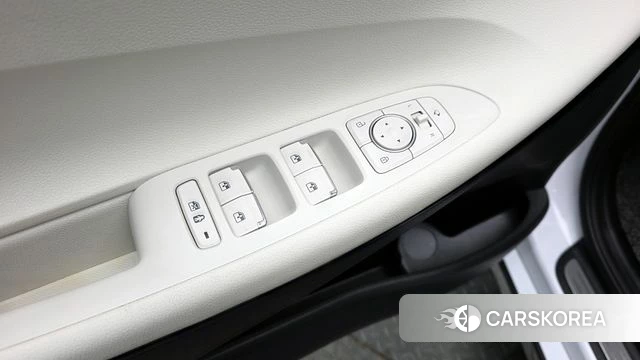 Hyundai The New Grandeur IG Hybrid 2022 Белый из Кореи, фото 2