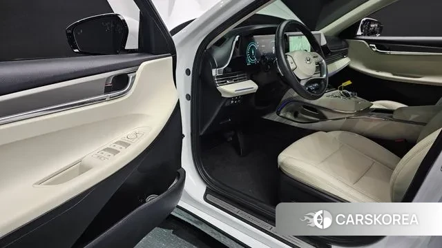 Hyundai The New Grandeur IG Hybrid 2021 Белый из Кореи, фото 2