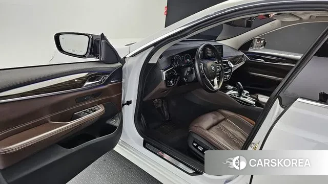 BMW 6 Series GT (G32) 2019 Белый из Кореи, фото 2