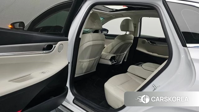 Hyundai The New Grandeur IG Hybrid 2022 Белый из Кореи, фото 2