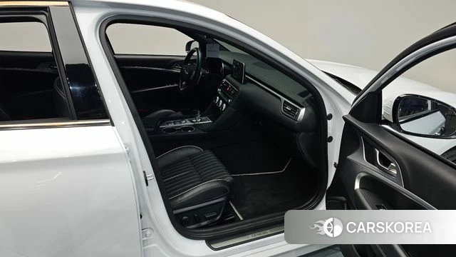 Genesis G70 2019 Белый из Кореи, фото 2