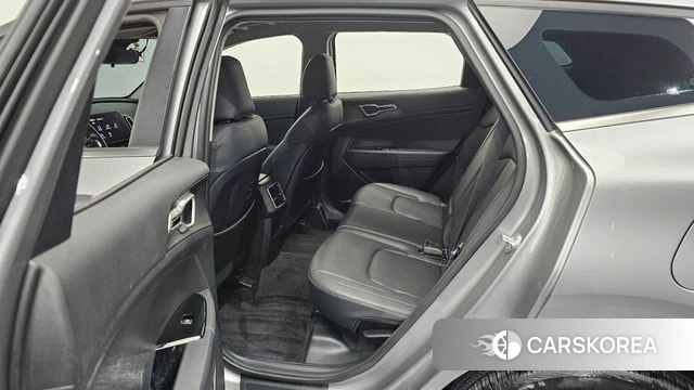 Kia Sportage 5th Generation 2022 Серебряный из Кореи, фото 2