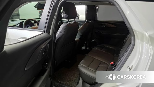 Chevrolet (GM Daewoo) Trailblazer 2021 Белый из Кореи, фото 2