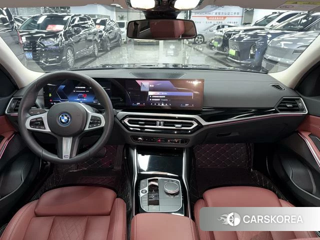 BMW i3 2024 Синий из Китая, фото 2