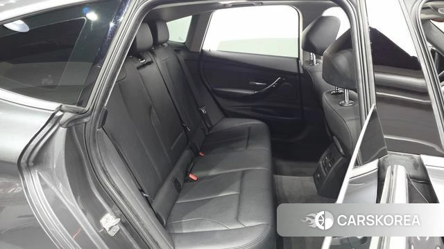 BMW 3 Series GT (F34) 2020 Серый из Кореи, фото 2