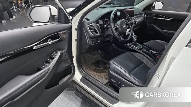 Kia Seltos 2021 Белый из Кореи, фото 2