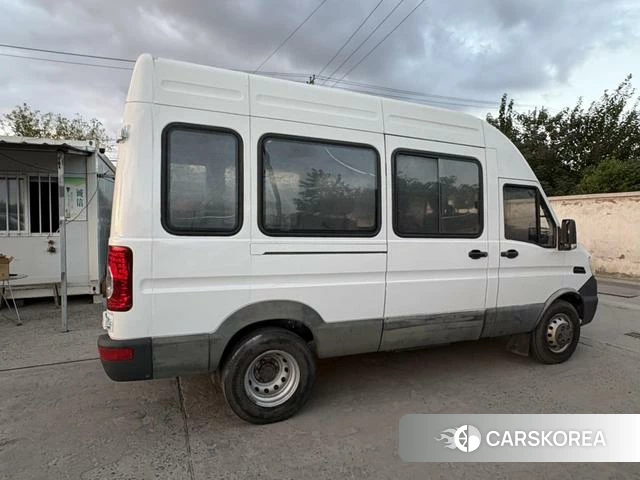Iveco Baodi 2018 Белый из Китая, фото 2