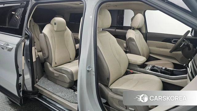 Kia The New Carnival 4th Generation 2024 Серебряный из Кореи, фото 2