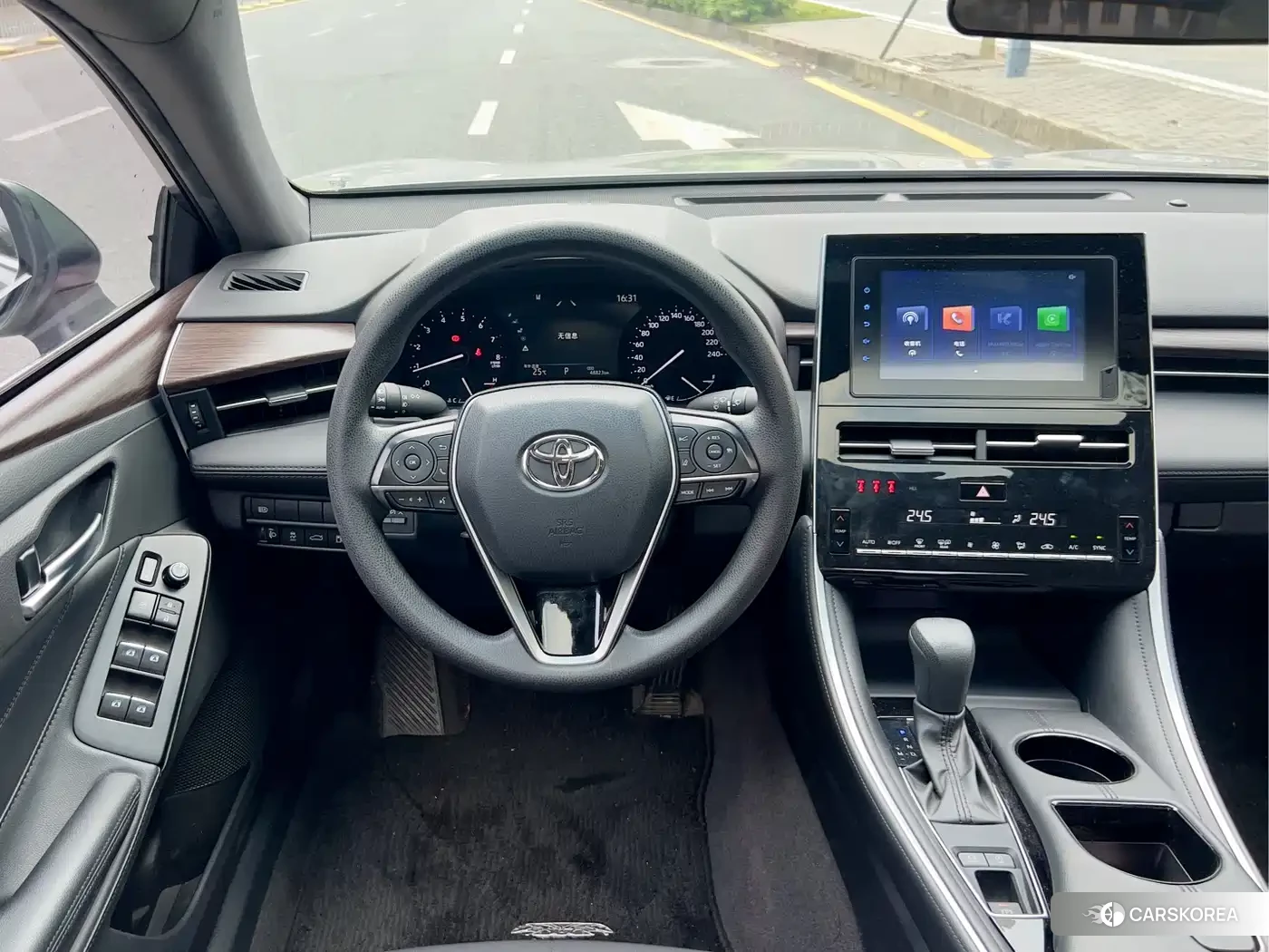 Toyota Avalon 2023 Champagne/brown из Китая, фото 2