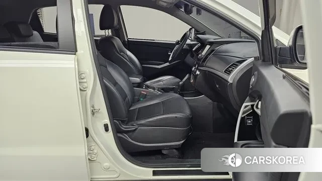 Ssangyong New Style Korando C 2018 Белый из Кореи, фото 2