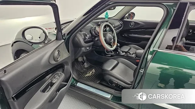 Mini Cooper Clubman 2018 Темно-зеленый из Кореи, фото 2