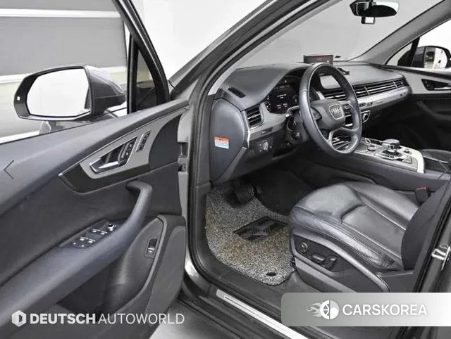 Audi Q7 (4M) 2019 Серый из Кореи, фото 2