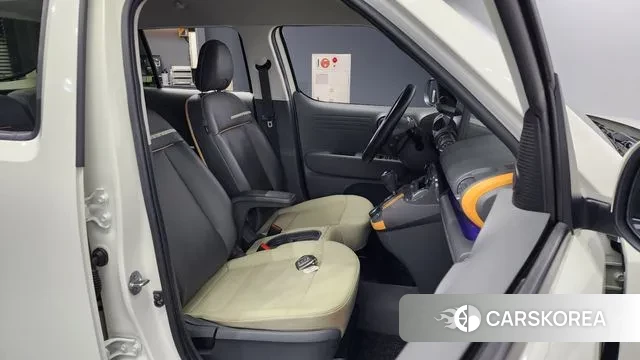 Hyundai Casper 2023 Белый из Кореи, фото 2