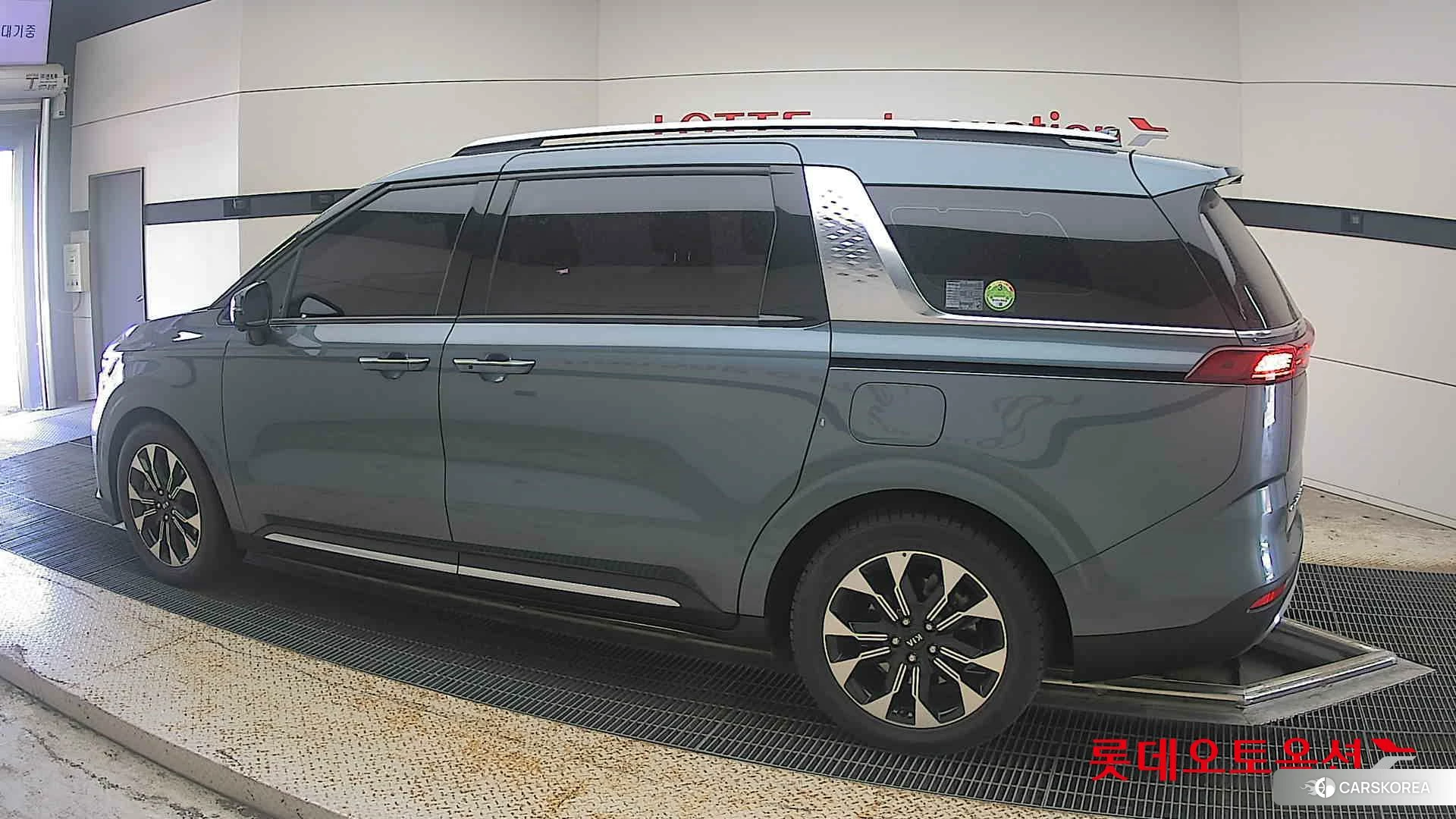 Kia Carnival 2021 Astra Blue из Кореи, фото 2