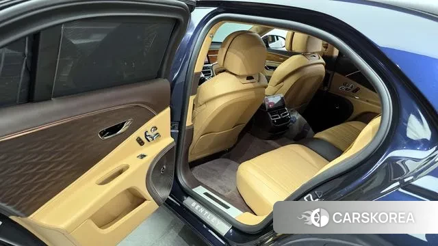 Bentley Flying Spur 3rd Generation 2022 Синий из Кореи, фото 2