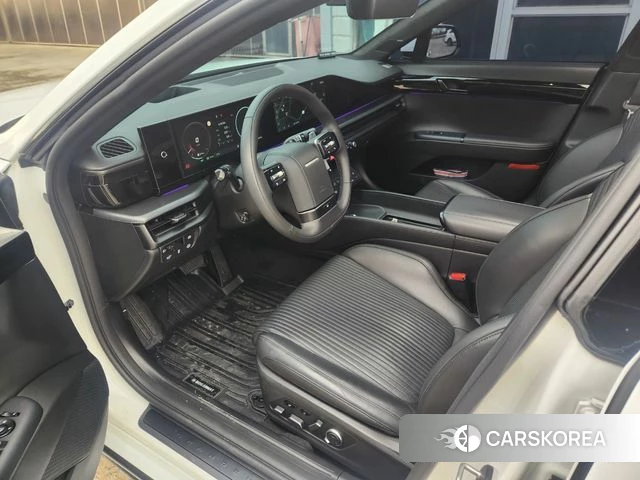 Hyundai Grandeur Hybrid (GN7) 2023 Белый из Кореи, фото 2