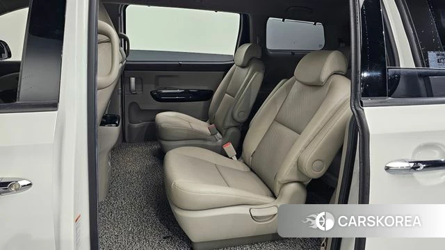 Kia The New Carnival 2019 Белый из Кореи, фото 2