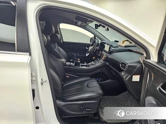 Hyundai The New Santa Fe 2022 Белый из Кореи, фото 2