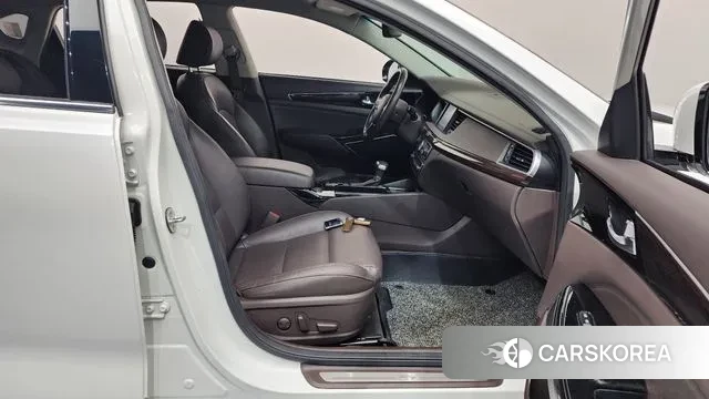 Kia Come New K7 2018 Белый из Кореи, фото 2