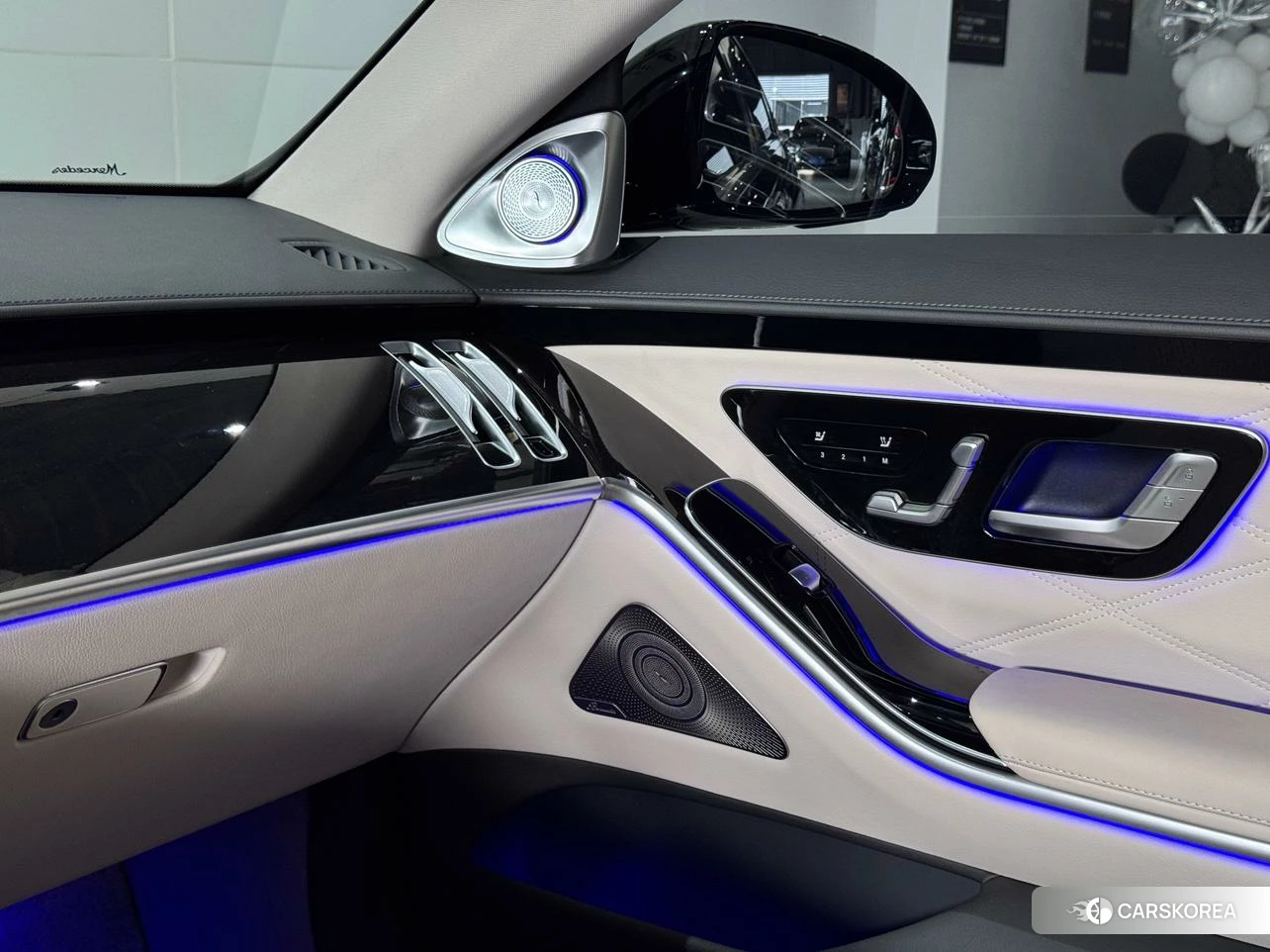Mercedes-Benz Maybach S-class 2023 Черный из Китая, фото 2