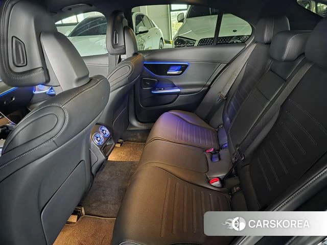 Mercedes-Benz C-Class W206 2024 Черный из Кореи, фото 2