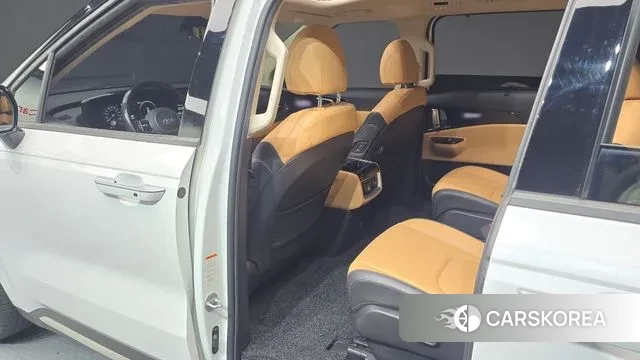 Kia Carnival 4th generation 2020 Белый из Кореи, фото 2