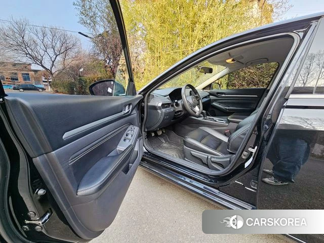 Nissan Teana 2021 Черный из Китая, фото 2
