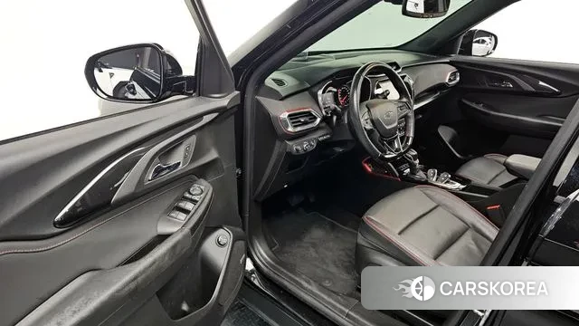 Chevrolet (GM Daewoo) Trailblazer 2021 Черный из Кореи, фото 2