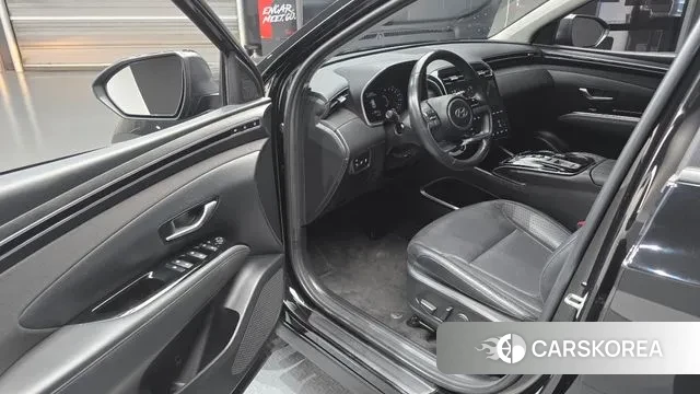 Hyundai Tucson (NX4) 2022 Черный из Кореи, фото 2