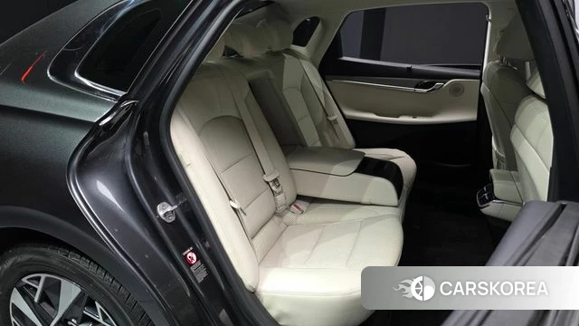 Hyundai The New Grandeur IG Hybrid 2022 Серый из Кореи, фото 2