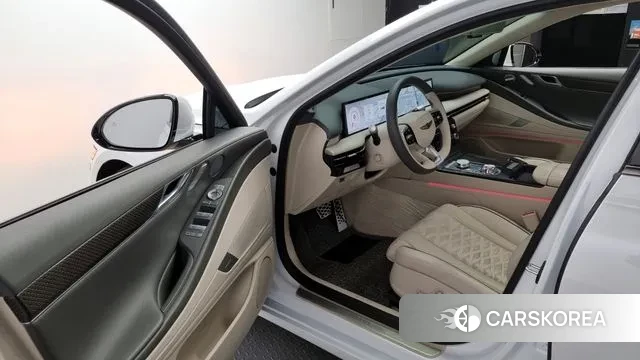 Genesis G80 (RG3) 2025 Белый из Кореи, фото 2