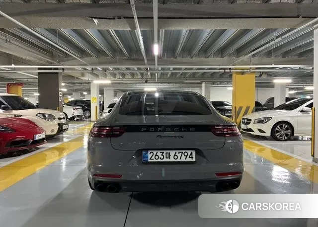 Porsche Panamera (971) 2018 Серый из Кореи, фото 2