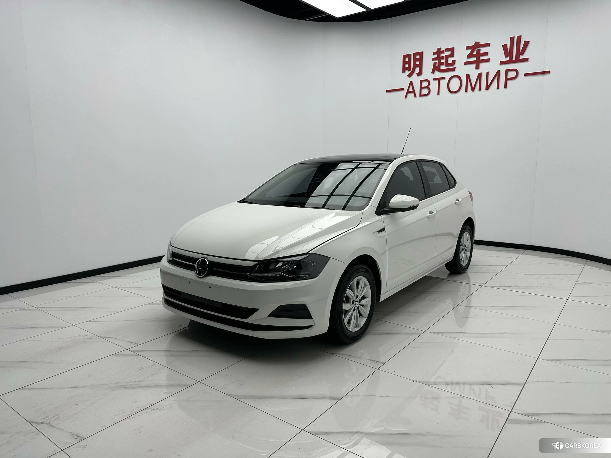 Volkswagen Polo 2021 Белый из Китая, фото 2