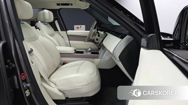 Land Rover Range Rover 5th Generation 2025 Серый из Кореи, фото 2