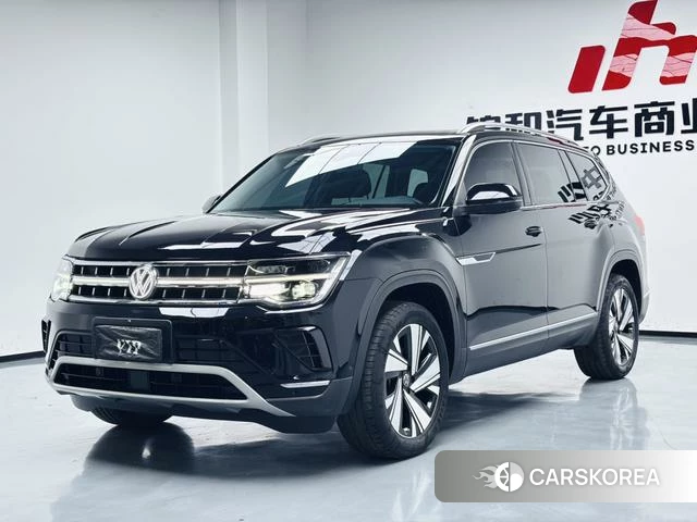 Volkswagen Tourang 2024 Черный из Китая, фото 2