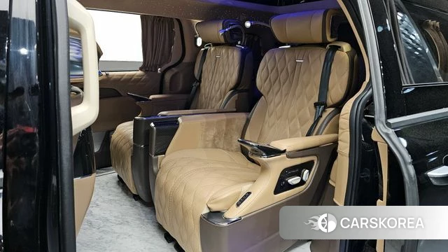 Kia Carnival 4th generation 2022 Черный из Кореи, фото 2
