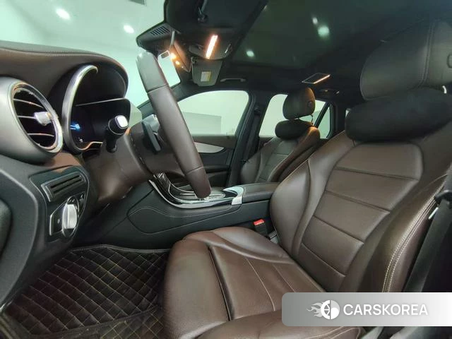 Mercedes-Benz GLC 2020 Белый из Китая, фото 2