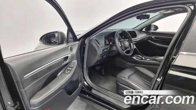 Hyundai Sonata (DN8) 2022 Черный из Кореи, фото 2