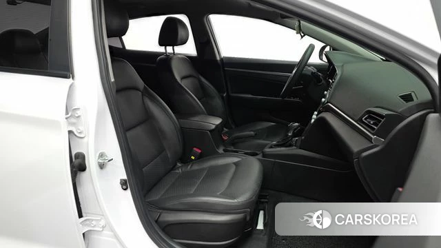 Hyundai The New Avante AD 2019 Белый из Кореи, фото 2