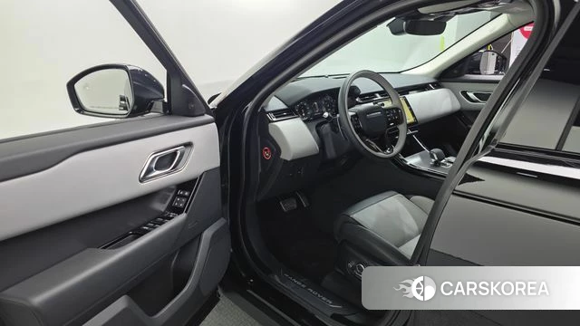 Land Rover Range Rover Velar 2025 Черный из Кореи, фото 2