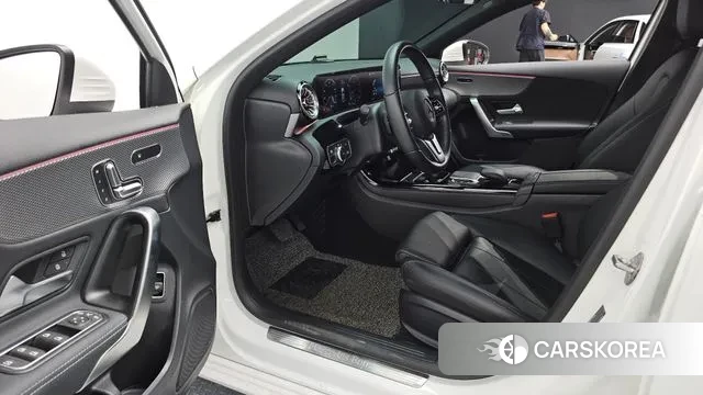 Mercedes-Benz A-Class W177 id 2916117 из Кореи 2