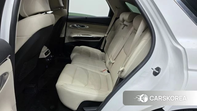 Genesis GV70 2022 Белый из Кореи, фото 2