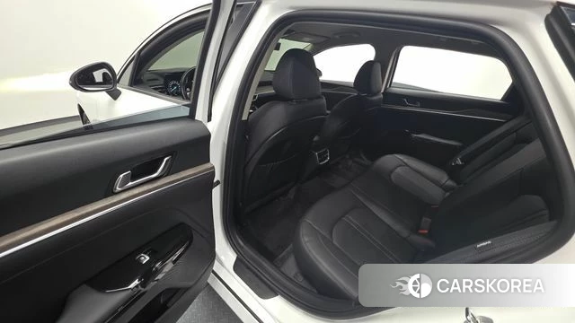 Kia K5 3rd generation 2021 Белый из Кореи, фото 2