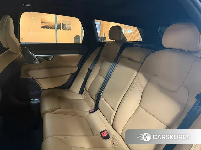 Volvo V90 Cross-Country 2025 Белый из Кореи, фото 2