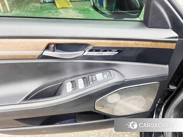 Genesis G90 2020 Черный из Кореи, фото 2