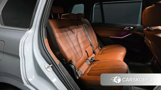 BMW X7 (G07) 2025 Цвет галактики из Кореи, фото 2