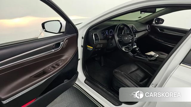 Hyundai Grandeur IG 2018 Белый из Кореи, фото 2